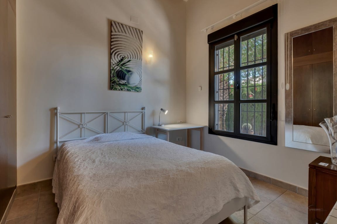 Impresionante Villa a la venta en Jávea, con piscina interior y exterior - Foto 15