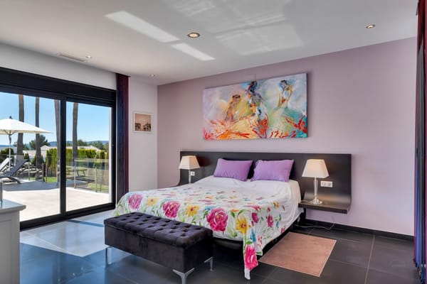 Exclusiva villa moderna con impresionantes vistas abiertas en una demandada zona de Jávea - Foto 29