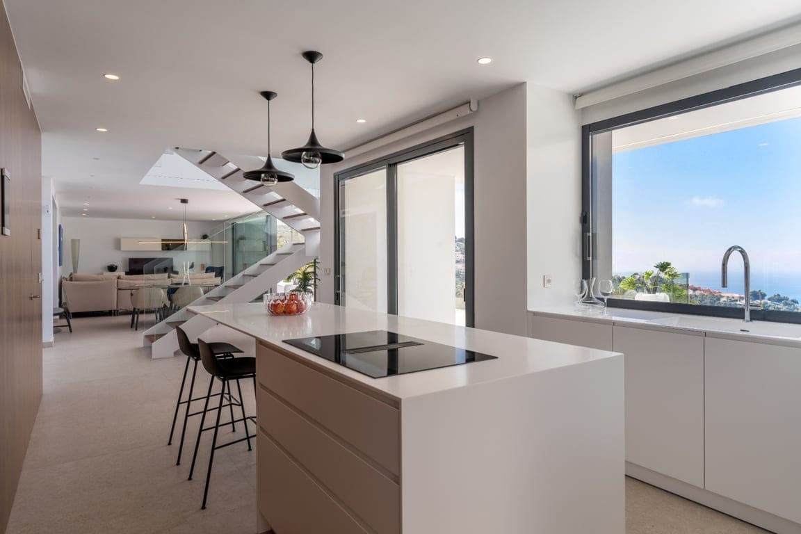 Luxury Villa Senza, ALTEA | Turnkey, Fully Furnished, Immediate Occupancy | Seamless Sea Views - Foto 8