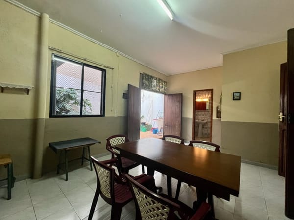 Magnífica casa con garaje para varios vehículos - Foto 24
