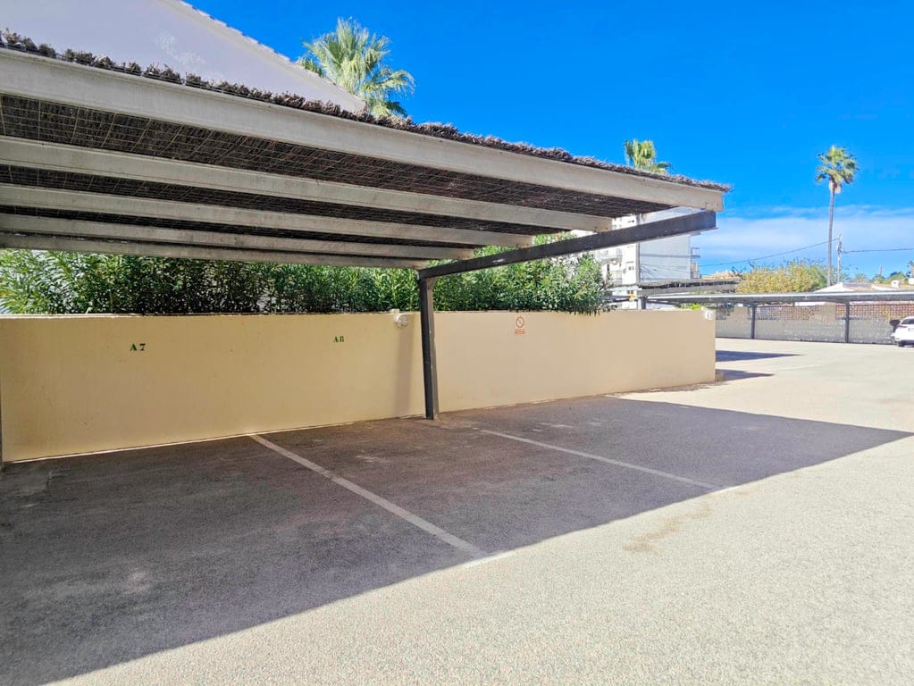 2 bedroom apartment with pool by the sea, Las Brisas area - Foto 23