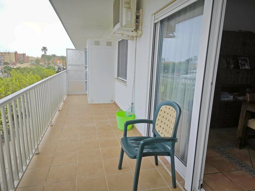 2-bedroom apartment with sea views for sale in the Las Brisas area. - Foto 16