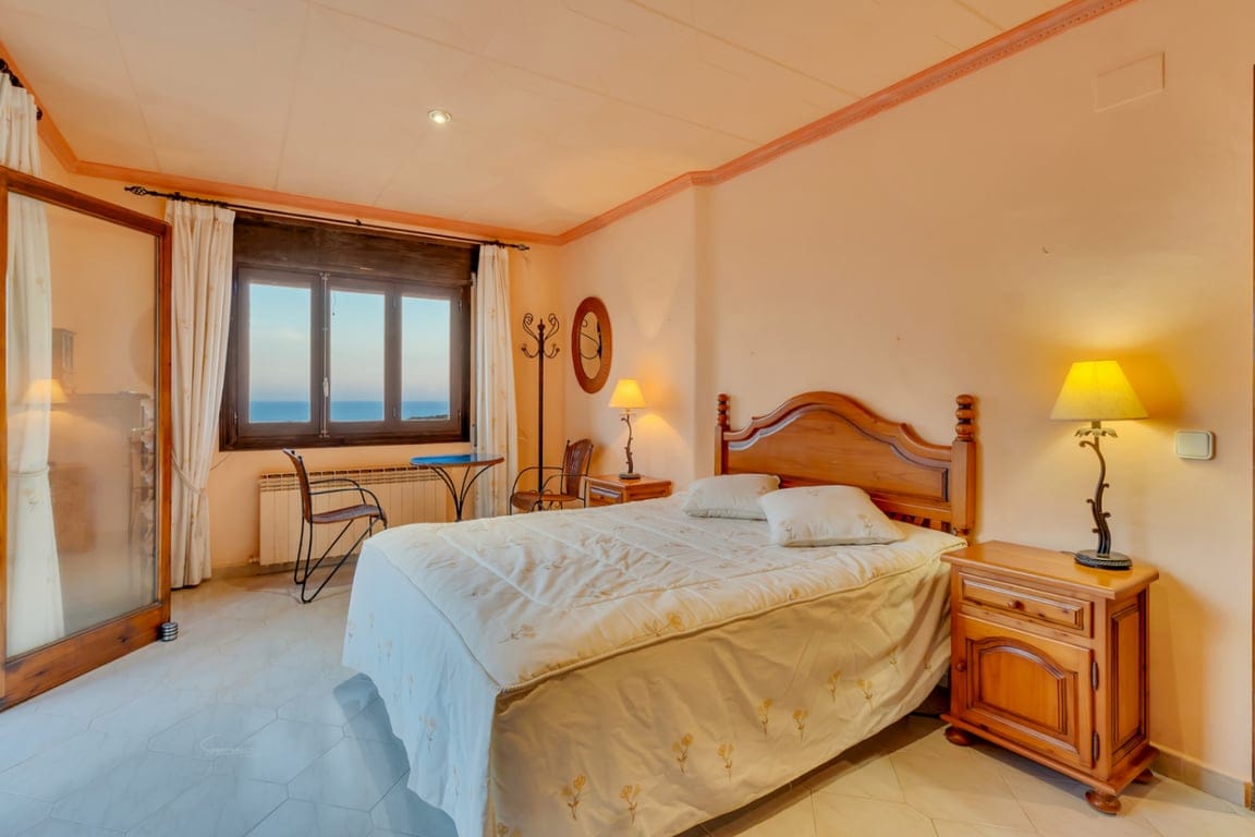 Villa te koop met prachtig uitzicht op zee - Foto 26