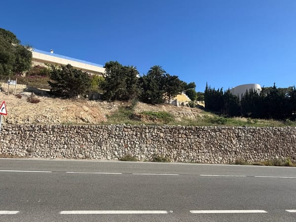 Amplia parcela con vistas al mar en venta en Benissa - Foto 5