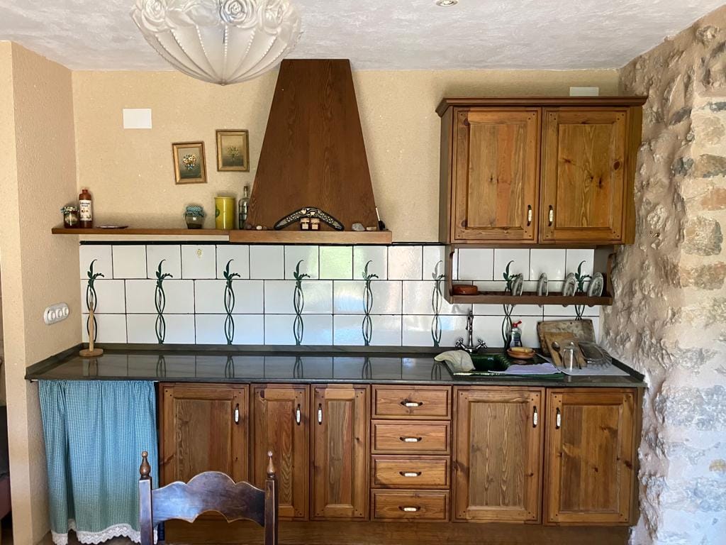 Beautiful stone house with 2 bedrooms in natural setting - Foto 4