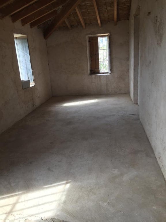 12,137 m2 plot with a habitable rustic house and beautiful views of the sea and the Peñón de Ifach - Benissa - Foto 22