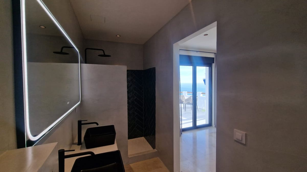 ULTIMATE LUXURY VILLA: 6-BEDROOM, CUMBRE DEL SOL RETREAT | BREATHTAKING PANORAMIC SEA VIEWS | TURNKEY & SUSTAINABLE - Foto 12