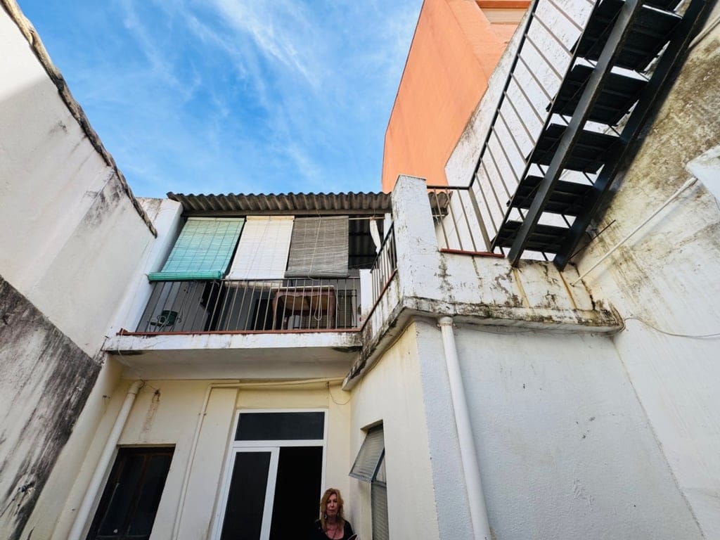 Casa de dos plantas en el centro de Orba (Alicante) - Foto 36