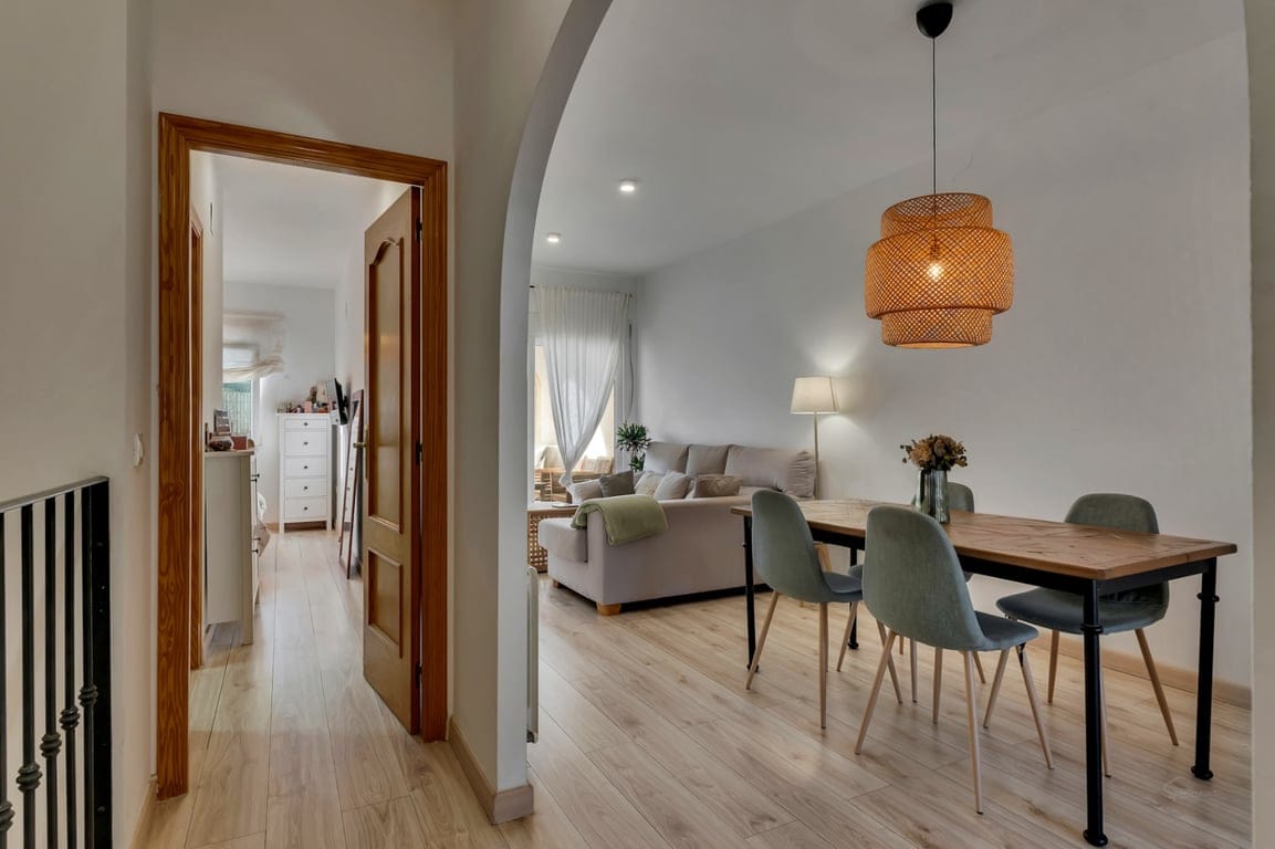 Townhouse with a large south-facing terrace and pool. - Foto 5