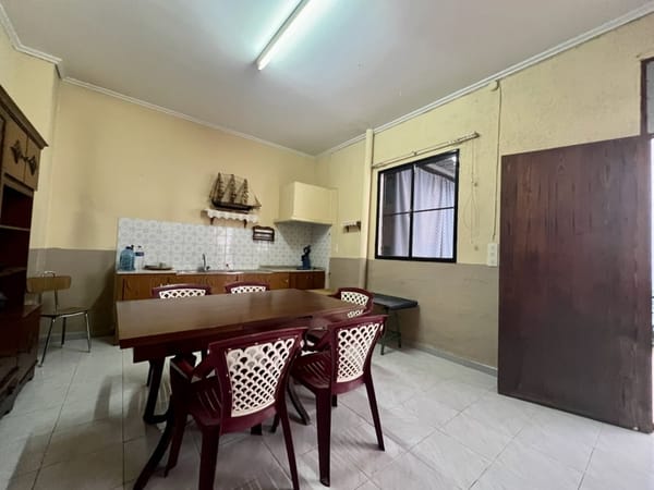 Magnífica casa con garaje para varios vehículos - Foto 23