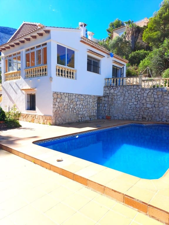 Villa for sale in Denia with sea views - Foto 12