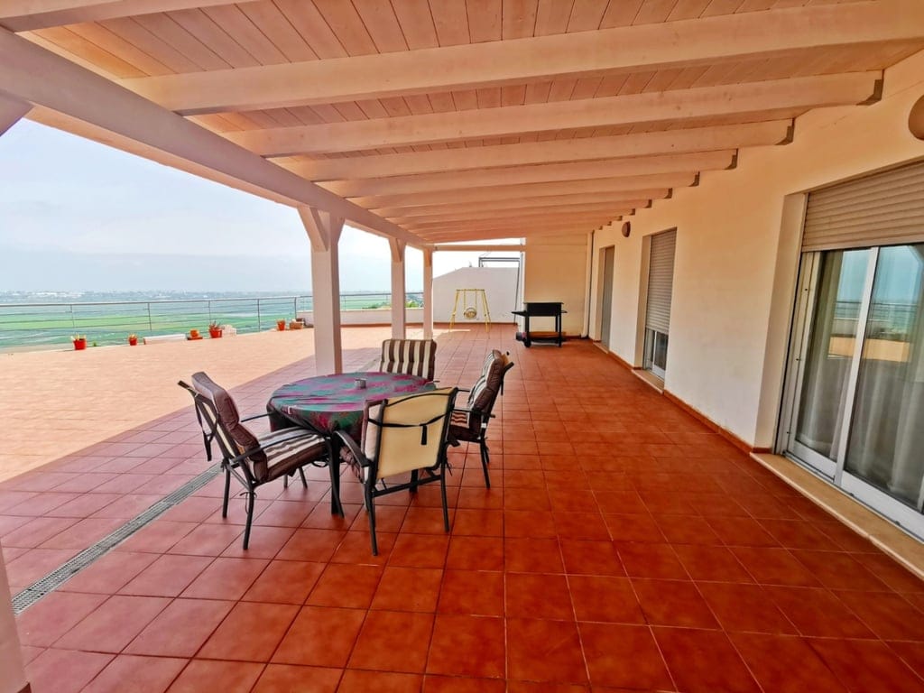 Wohnung mit großer Sonnenterrasse in MontePego - Foto 3