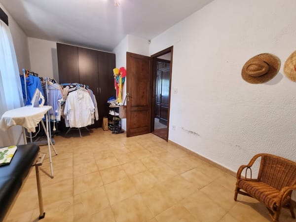Charmante Villa mit Pool, Garage und zusätzlichem Baugrundstück in La Sella - Foto 3