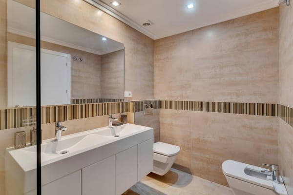 Apartamento en privilegia ubicacion con impresionantes vistas mar - Foto 25