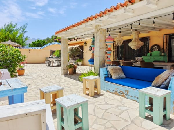 Farm in Castell de Castells for sale with 5 bedrooms, pool, and large land. - Foto 6