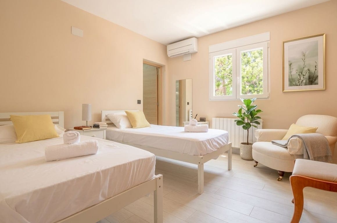 Wspaniała tradycyjna willa z nowoczesnymi udogodnieniami w El Tosalet – Cap Martí Cena: 780.000 € - Foto 4