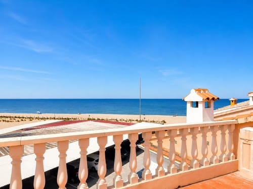 4-bedroom townhouse with sea views in Les Deveses, Dénia