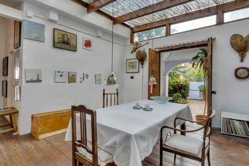 VILLA EN PRIMERA LINEA DEL MAR EN EL PUERTO DE JAVEA