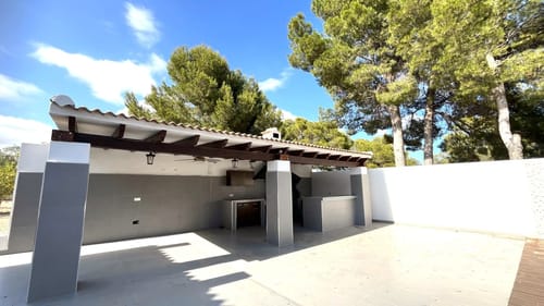 Villa en venta en La Nucía