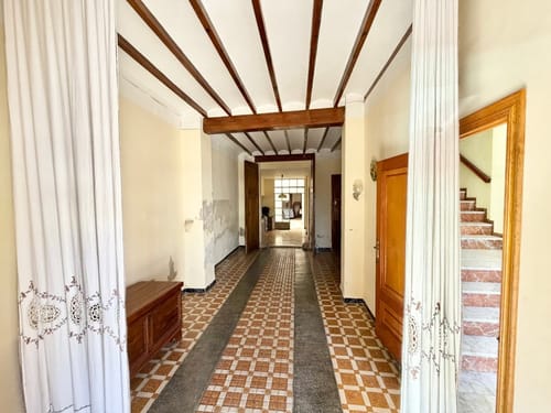 Casa de Pueblo con  2 viviendas y terraza Panorámica